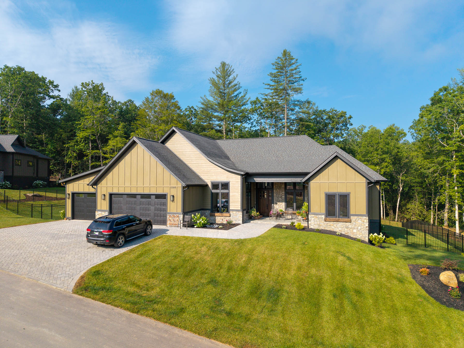 New House in Horse Shoe, NC. Lot #19, 2833 Brannon Rd 28742. Big Hills at Horse Shoe New Houses in Asheville, North Carolina